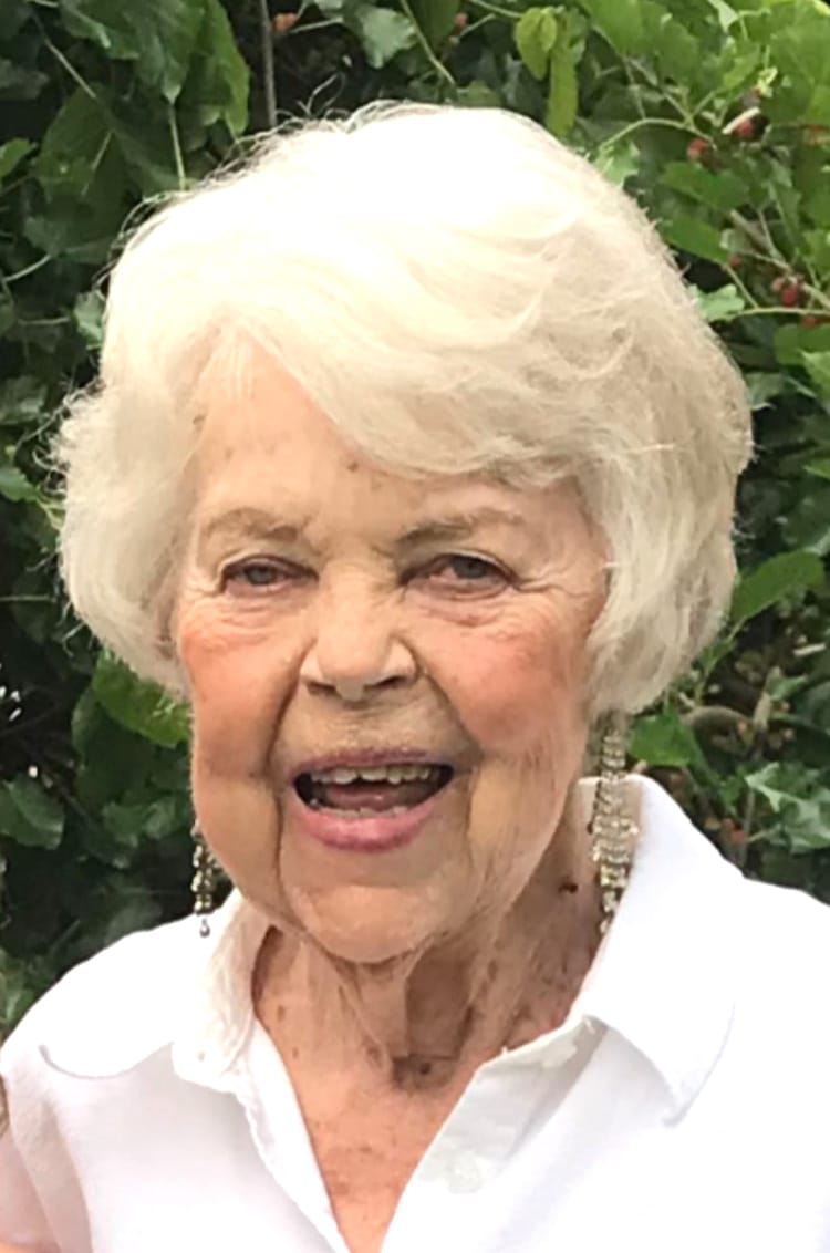 MILLER, Louise (nee MacLennan)