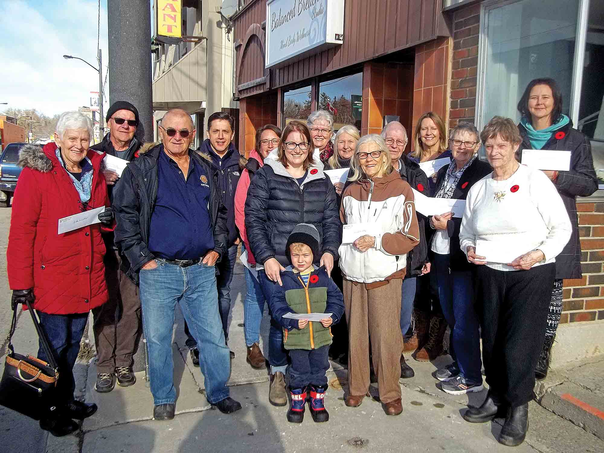 Arthur 2nd Look makes donations to local organizations