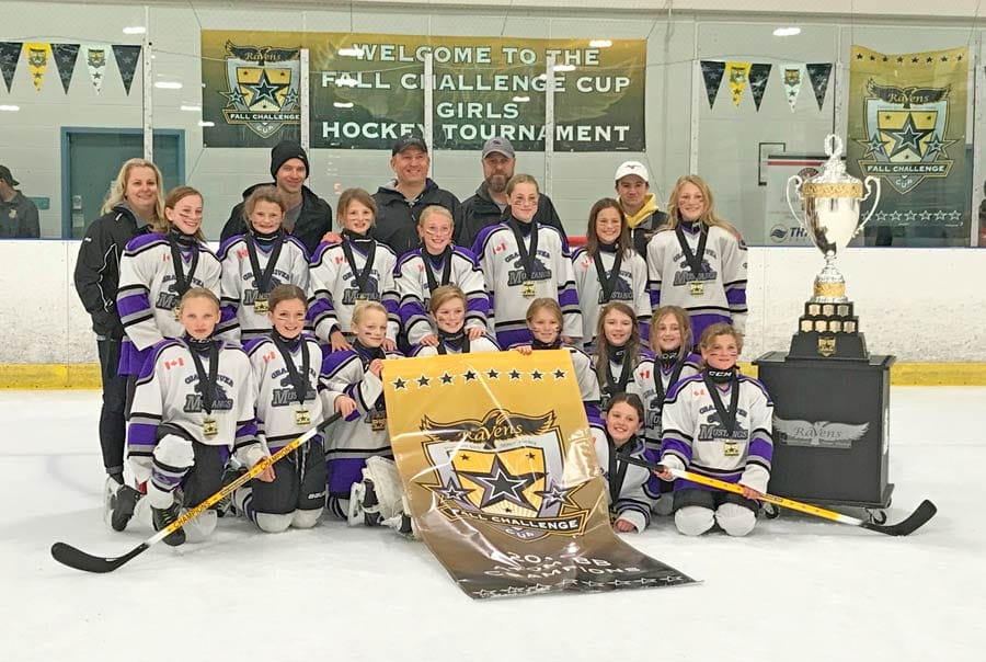 Grand River Mustangs Girls Atom BB earn gold medal at  Waterloo Fall Challenge Hockey Tournament