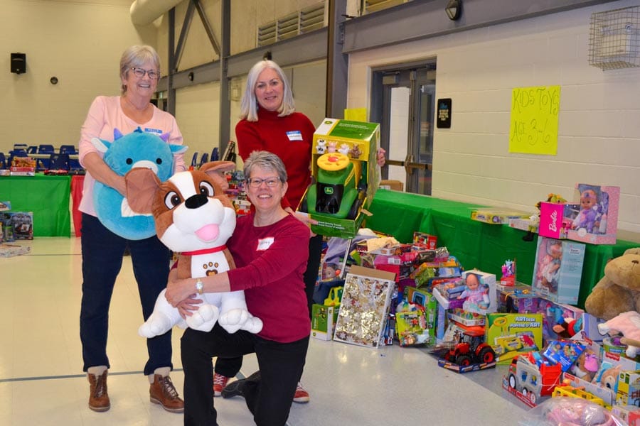 Centre Wellington Food Bank hosted annual Christmas hamper days at Fergus sportsplex
