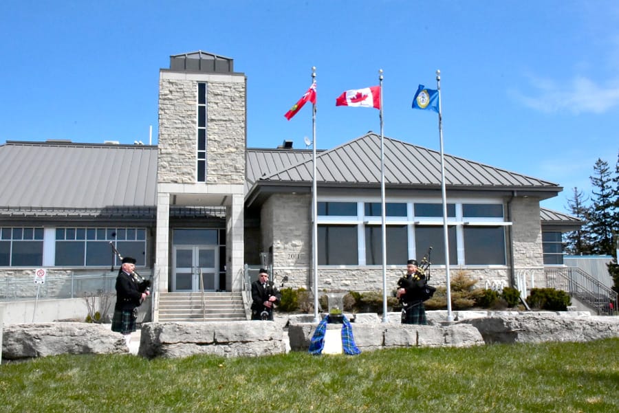 Fergus Pipe Band members honour lives lost in Nova Scotia tragedy