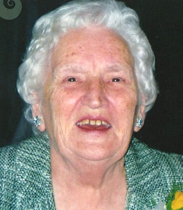 WILLIAMS, Minnie (nee Hillock)