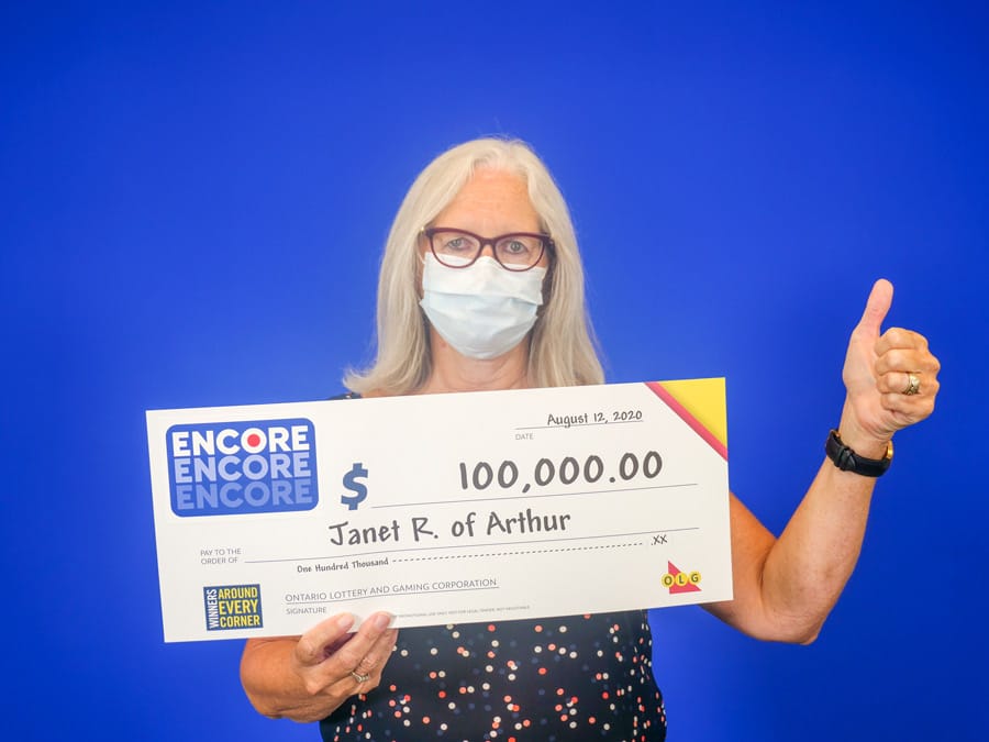 Arthur woman wins $100,000
