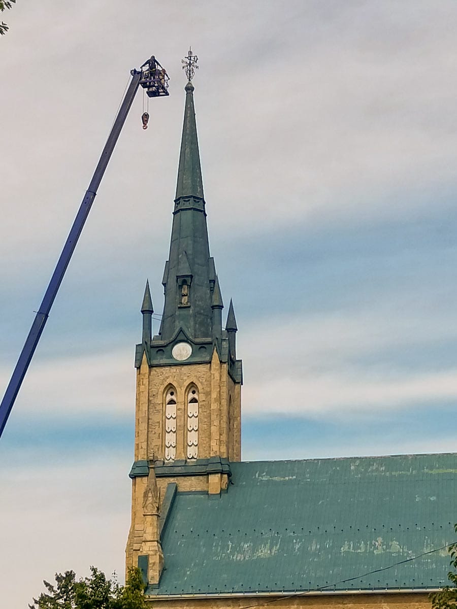 Work complete on Elora's Knox Presbyterian Church steeple
