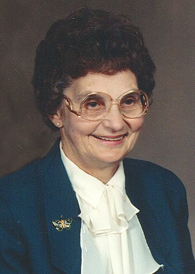 HILL, Joy Lorena (nee Roberts)