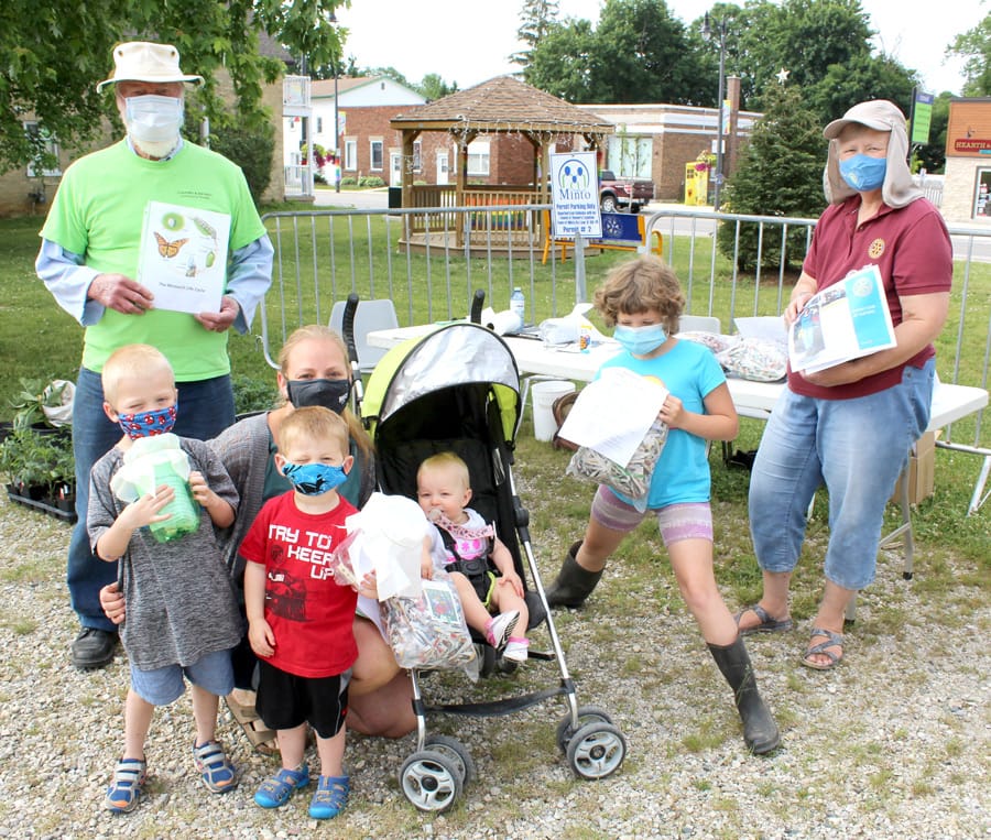 Rotary Club, horticultural society team up to celebrate National Garden Day
