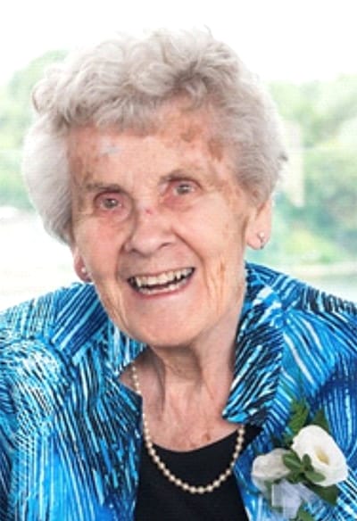 MACDONALD, Jessie Elizabeth (Betty)