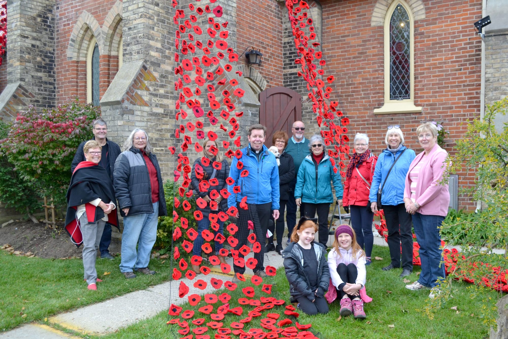 ‘The Poppy Project': Community knitting project exceeds participants’ expectations