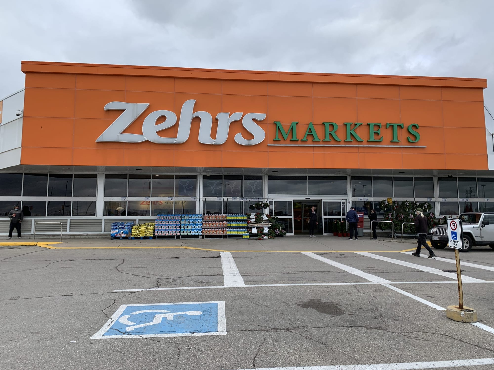 Fergus Zehrs reopened after compressor explosion, release of Freon gas