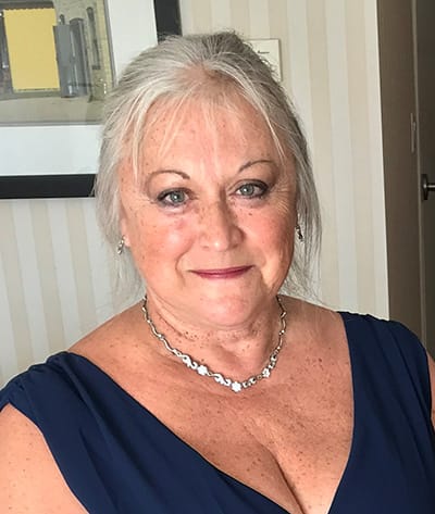 KNOX, Peggy Zarichansky