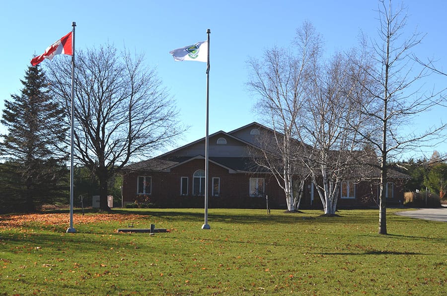 Dehn defeats Smith in Erin mayoral race