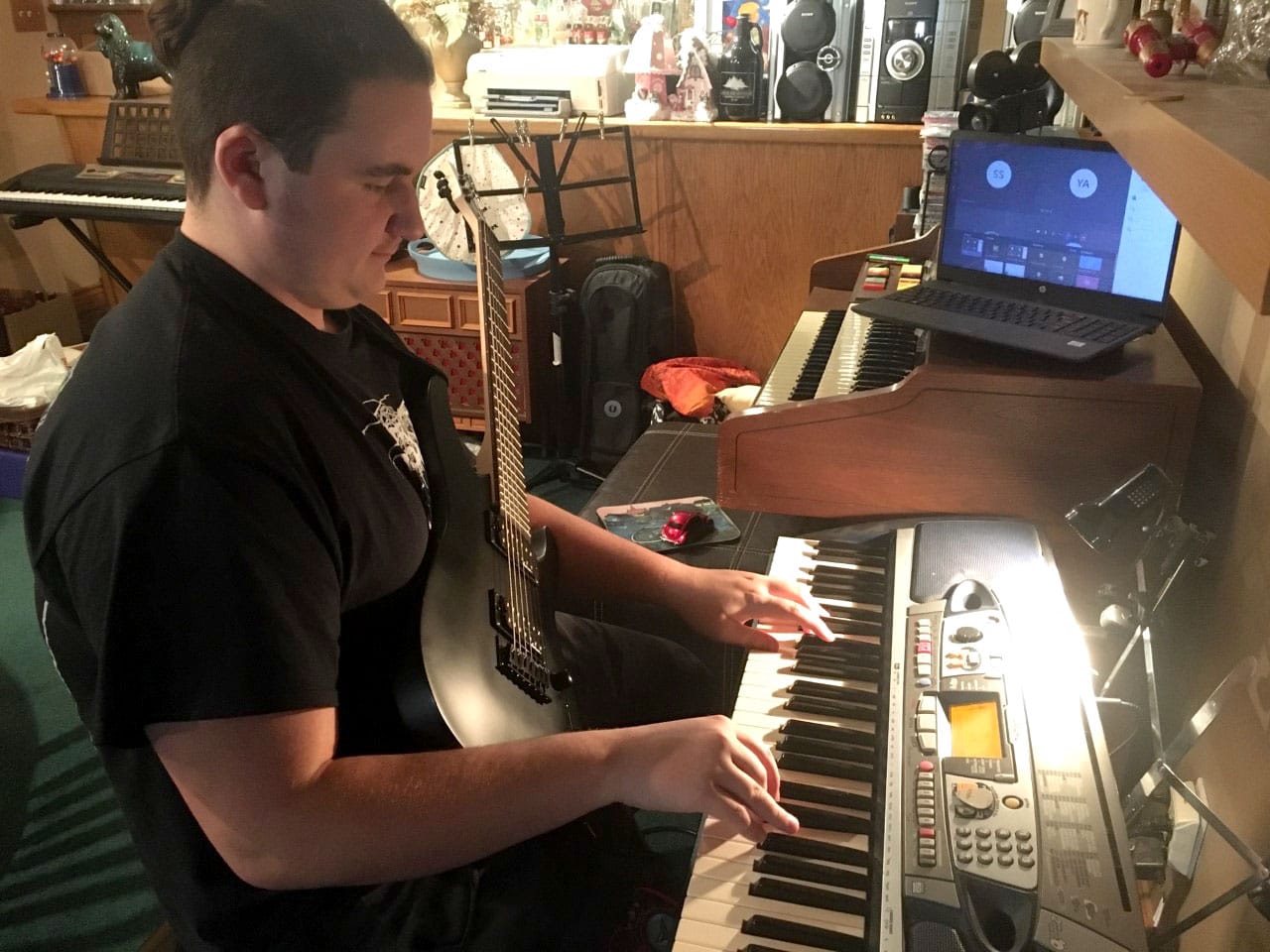 Former Fergus student shares love of music through online learning
