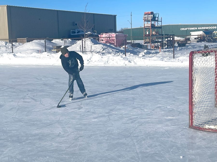 Recreation facilities reopened in Mapleton on Jan. 5; outdoor rinks remain popular