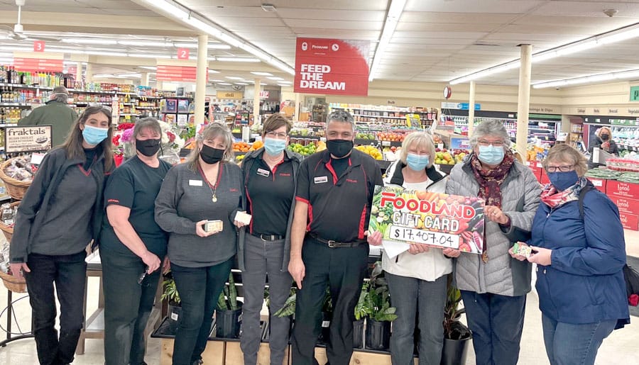 Mount Forest Foodland staff donate to Mount Forest Community Pantry