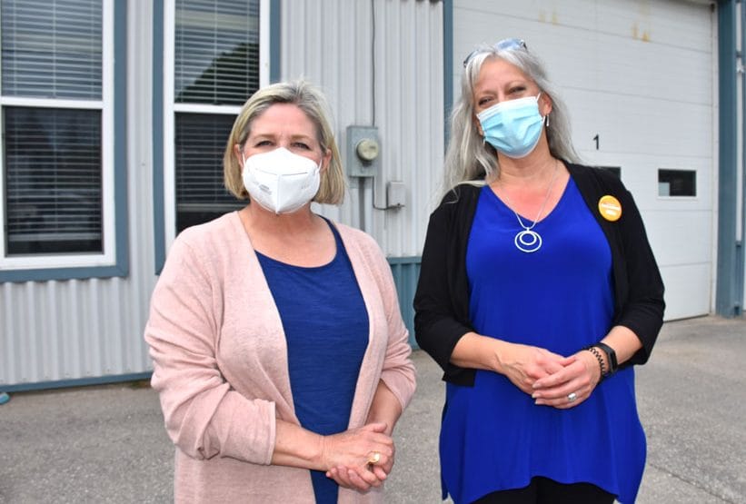 NDP leader makes stop in Fergus on campaign trail