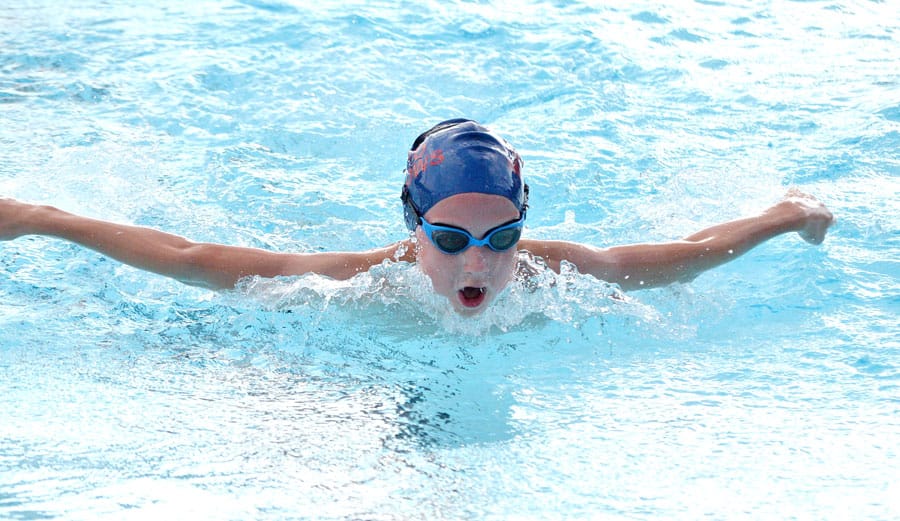 Minto swimmer Finn Oxby breaks two records at meet