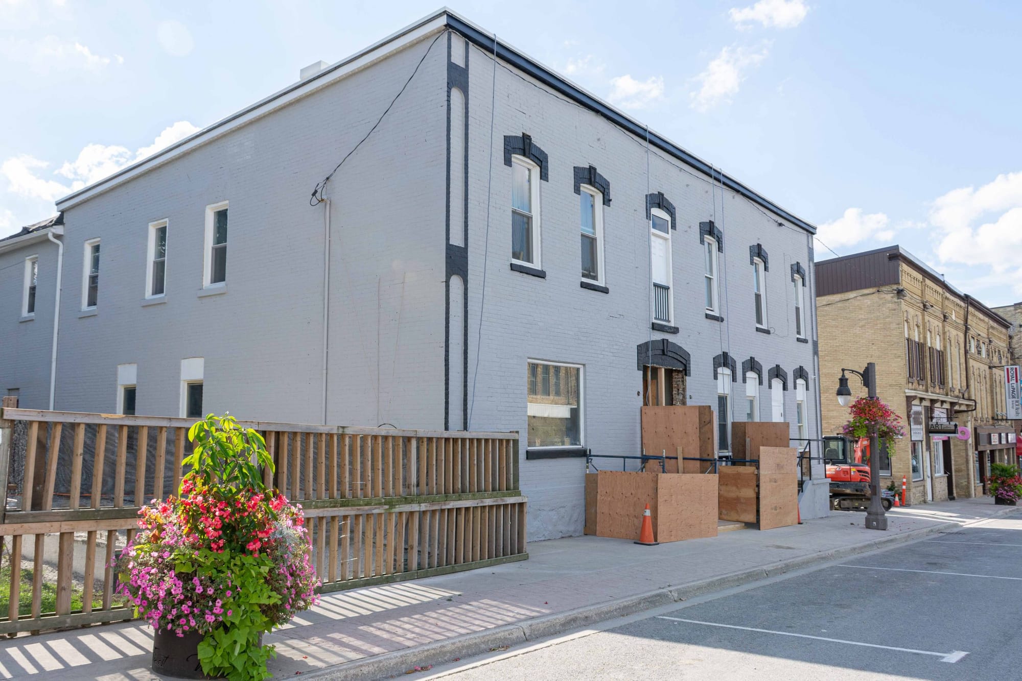 What happened to the Mount Forest Tavern and what comes next?