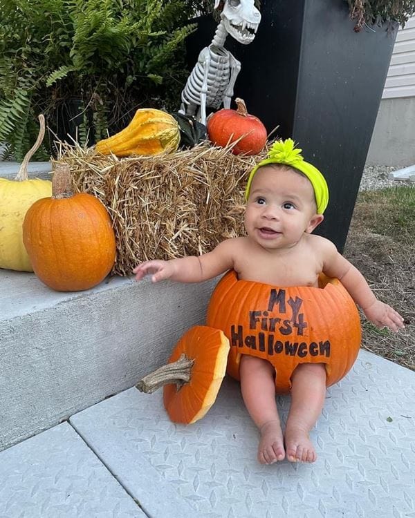 Halloween Costume Photo Contest