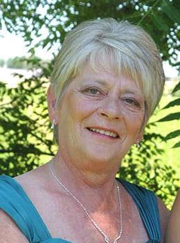 HARROW, Joan Beverley (nee Schinbein)