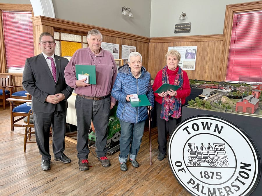 Jubilee pins presented to local residents