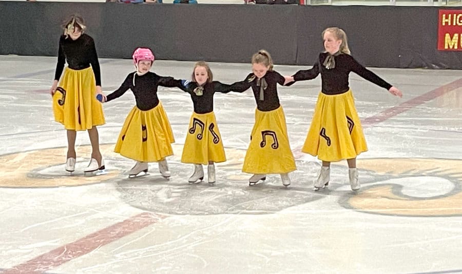 Skate Canada Mount Forest hosts skating 'extravaganza'