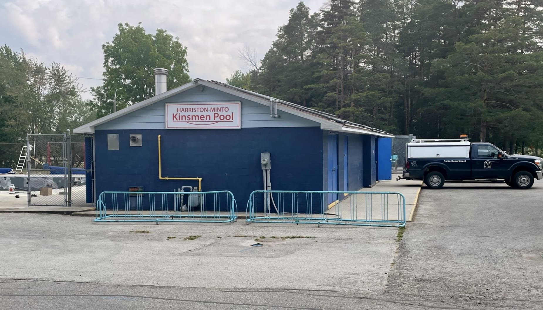 Lifeguard shortage impacting Town of Minto pools