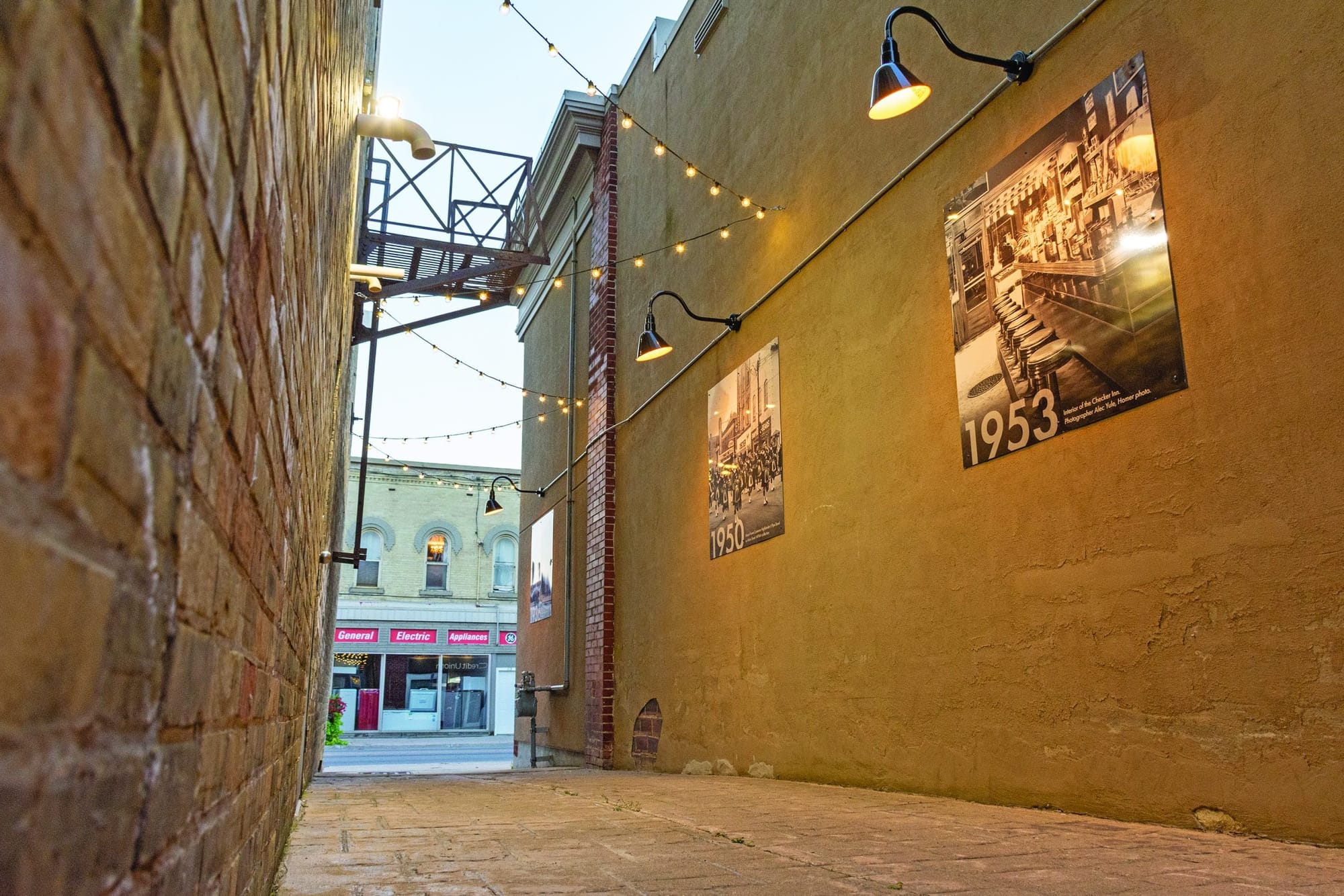 Mount Forest BIA reimagines downtown pedestrian laneway
