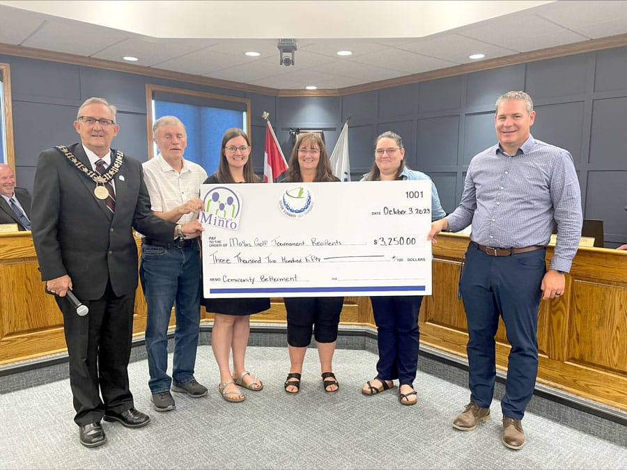 Groups receive $3,250 each from golf tourney