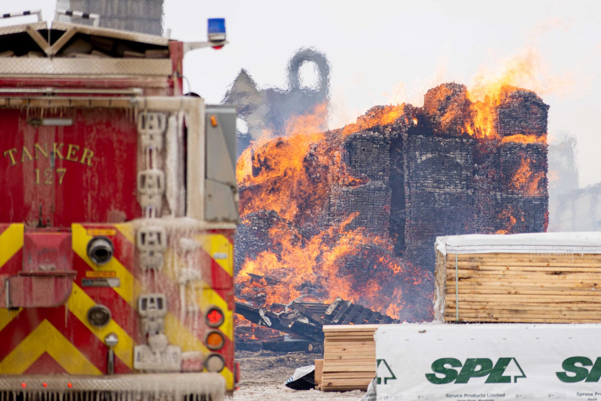 Fire destroys building at pallet manufacturer in Wellington North