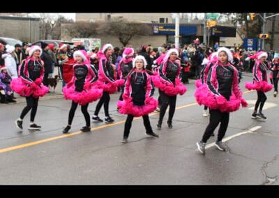 Fergus prepares for Santa Claus parade on Dec. 7