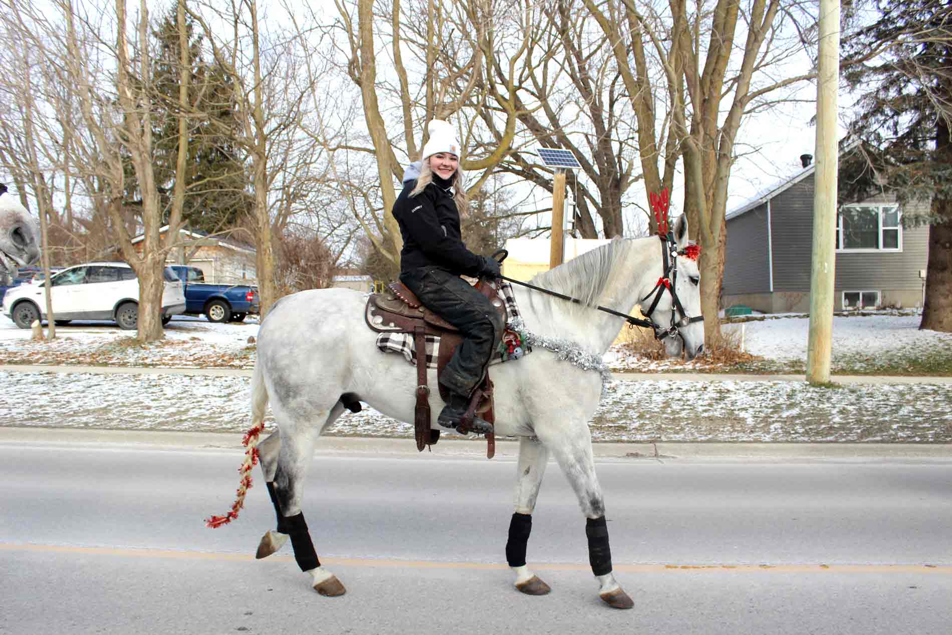Alma residents greeted Santa Claus a few days early