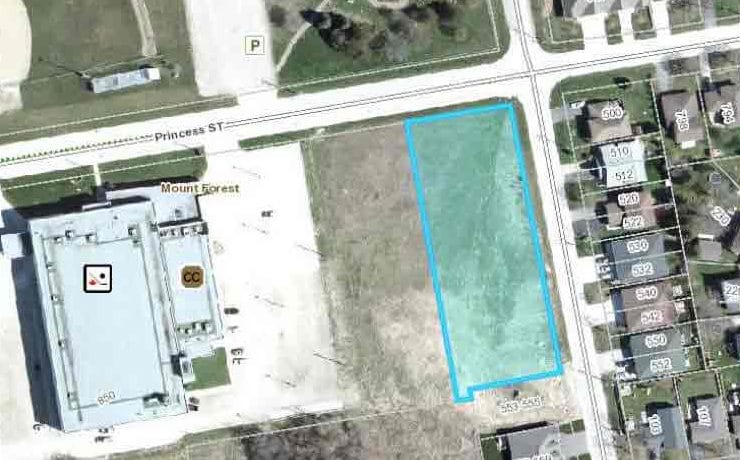 Subdivision with 10 townhouses planned beside Mount Forest sportsplex
