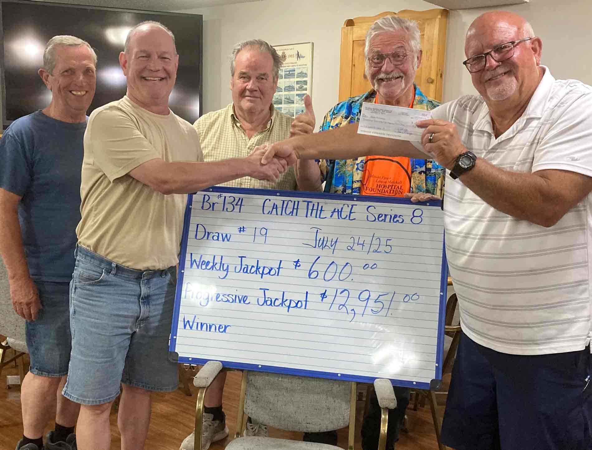 Andy Minnick wins Catch the Ace competition