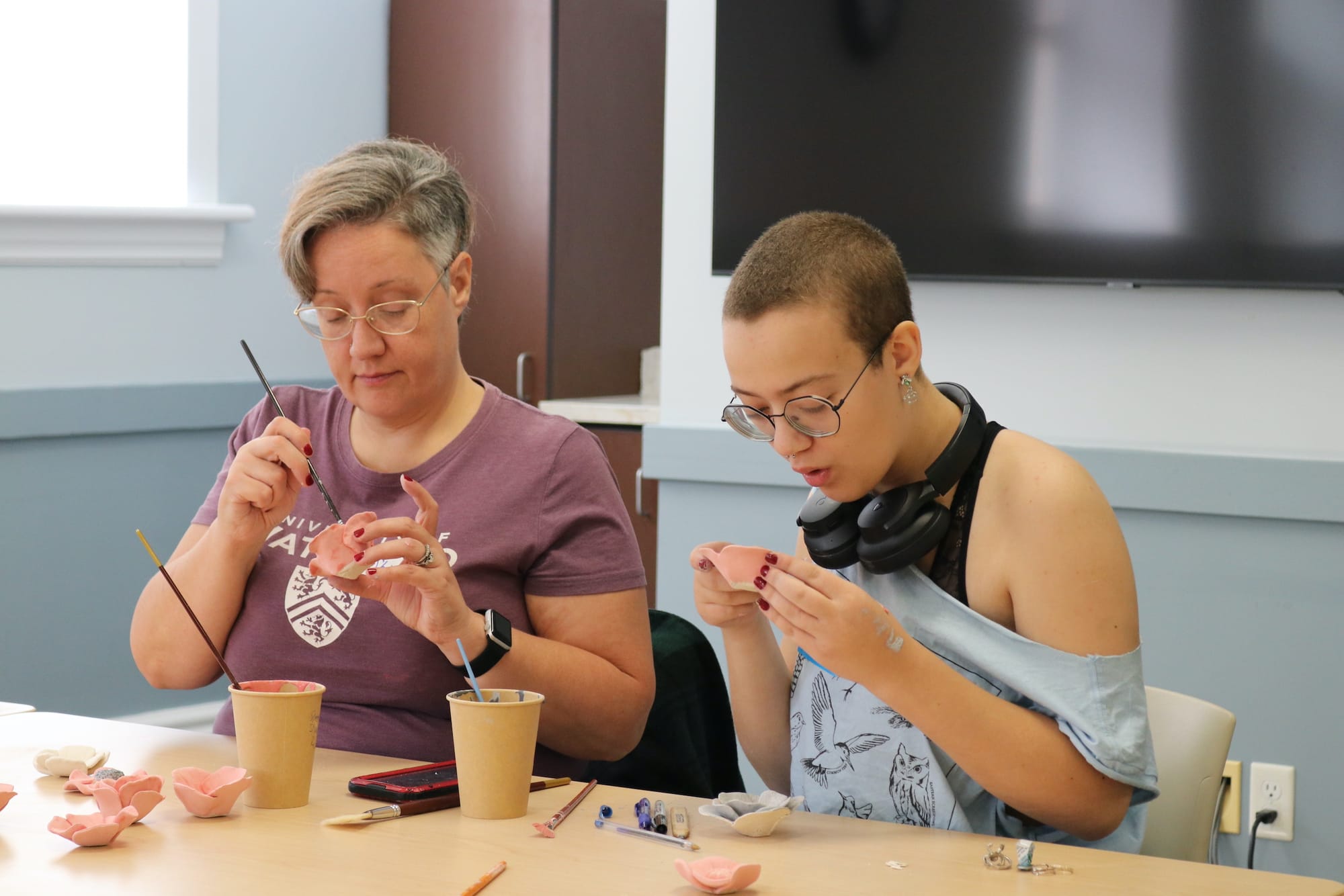 Elora library hosts ceramic poppies workshop