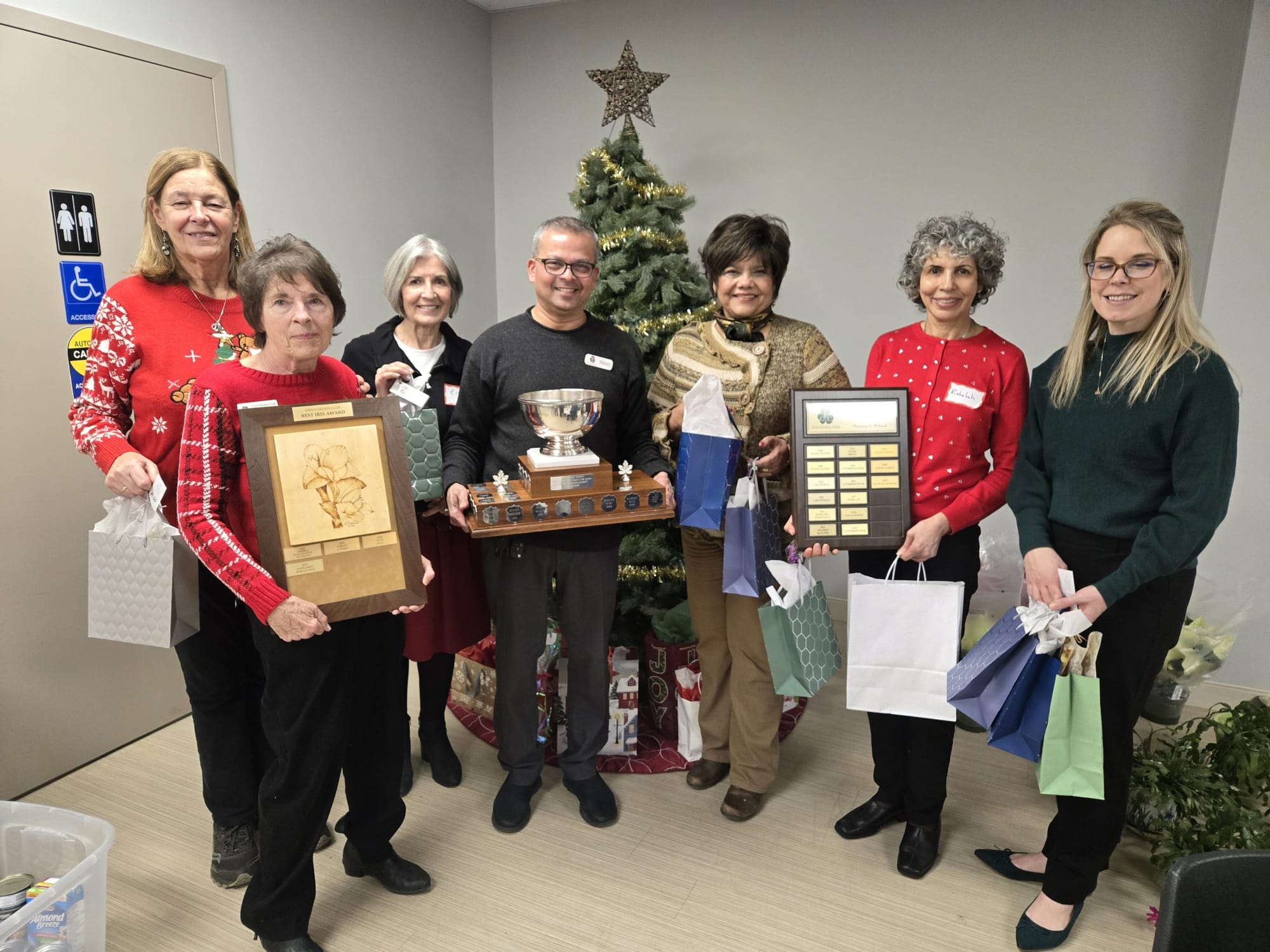 Erin Garden Club’s flower show award winners