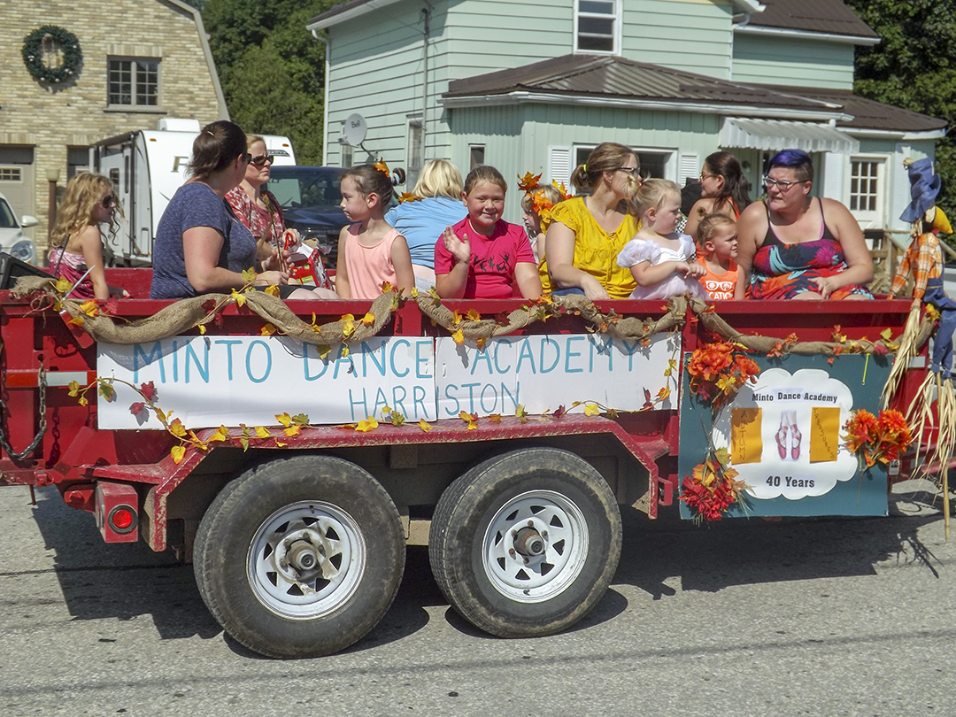 Celebrate family ties and homemade pies at HarristonMinto Fair