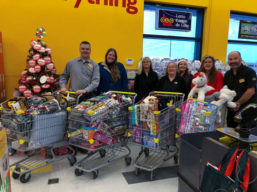 Giant Tiger customers support store's Angel Tree campaign