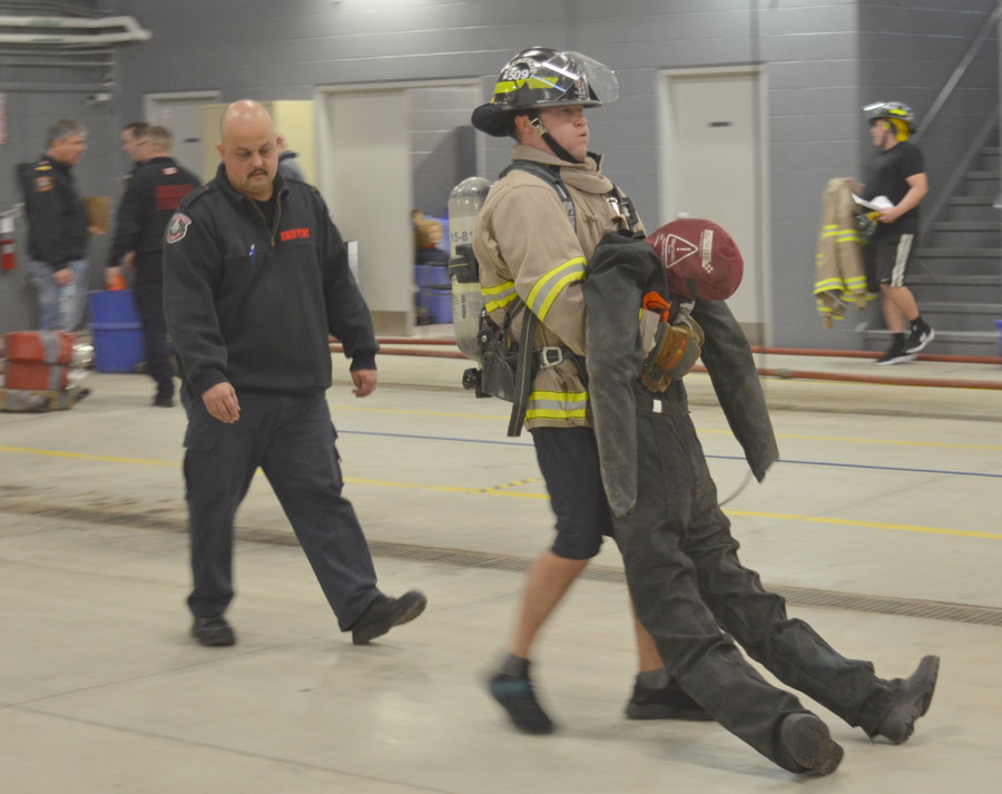 volunteer-firefighter-recruits-endure-physical-fitness-tests-in-hillsburgh