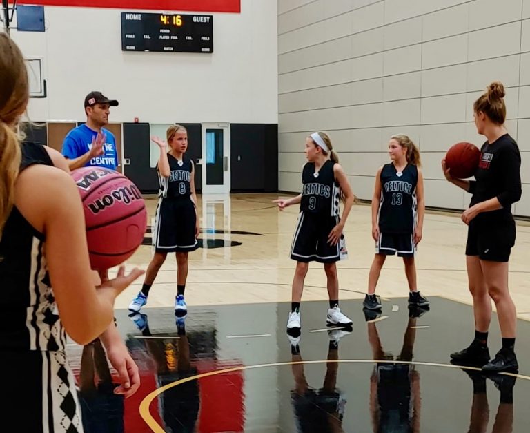 Centre Wellington basketball team wins chance to play on Raptors' practice court