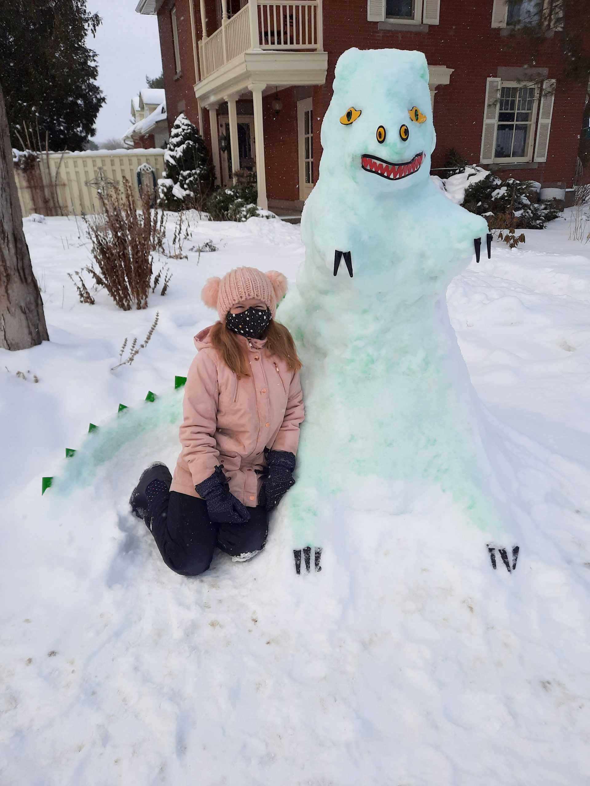 Erin snow dinosaur makes people smile