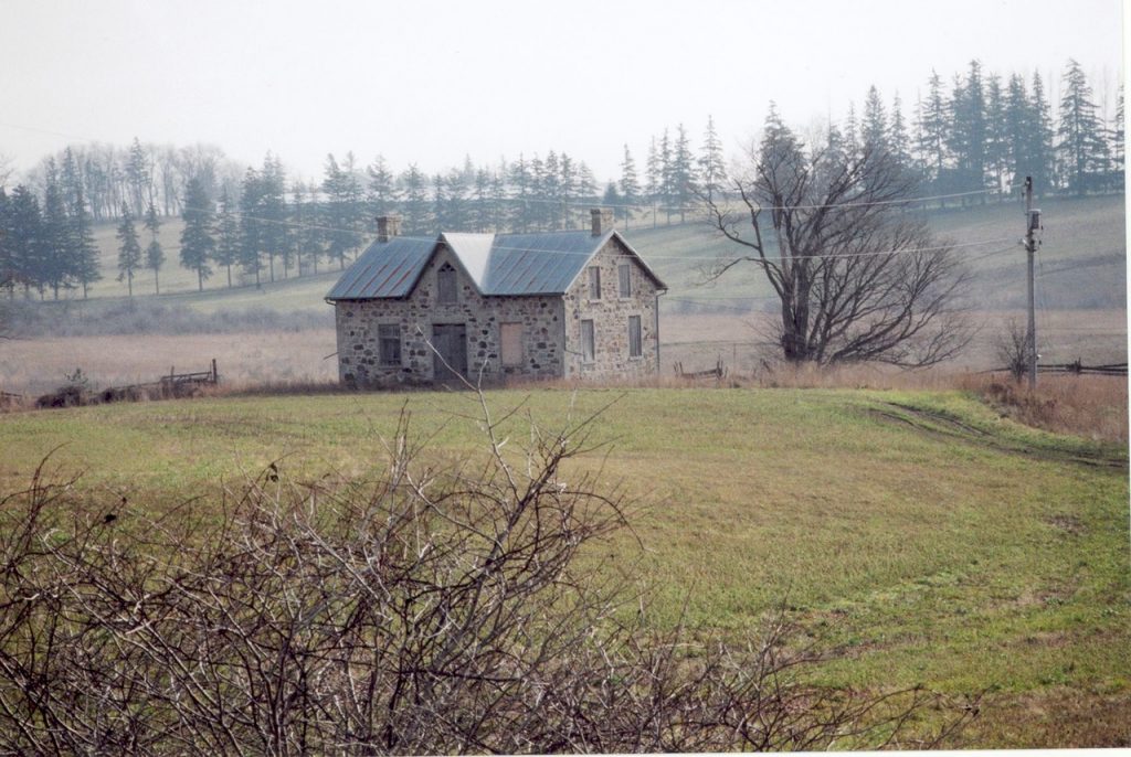 ‘Haunted house’ near Elora uninhabited for over 100 years
