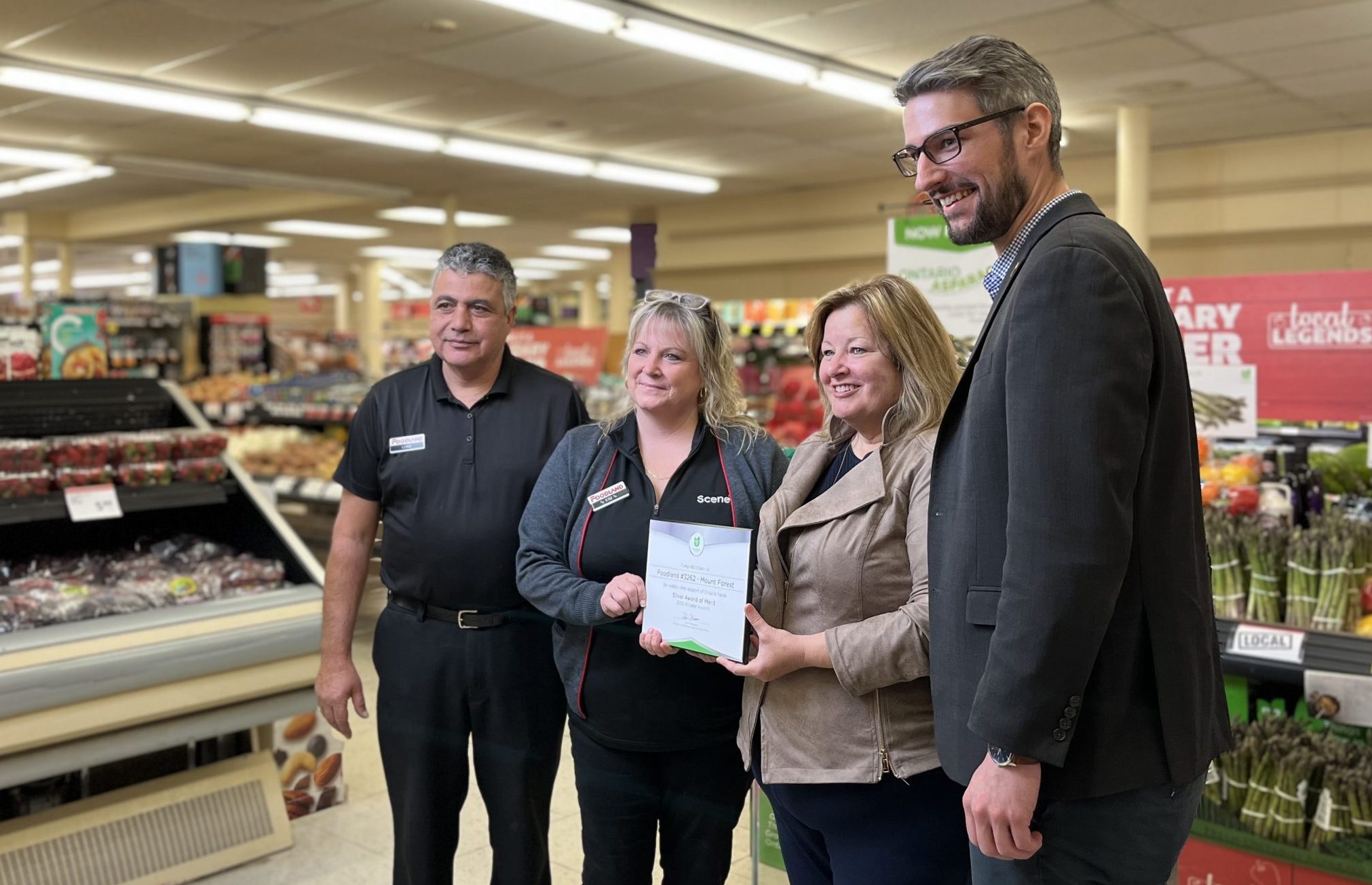 Mount Forest Foodland acknowledged with provincial produce award